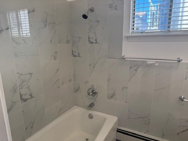 Building Photo - 708 10th St