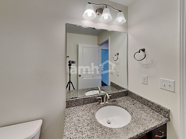 Building Photo - 4622 Reisswood Lp