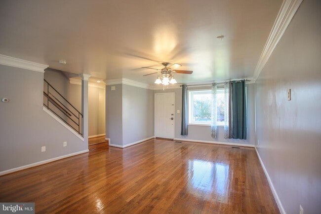 Building Photo - 12337 Chesterton Dr