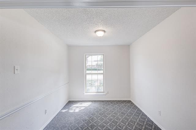 Building Photo - 2121 Poppy Ln