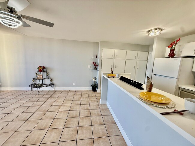 Building Photo - 98-402 Koauka Loop #2412 - Pearl Regency