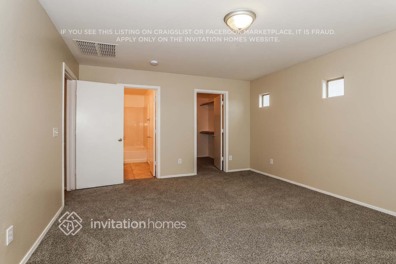 Building Photo - 1545 W Burgess Ln