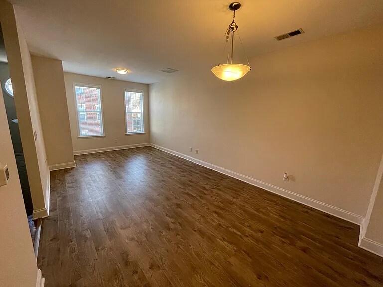 Building Photo - 1130 Dean Hall Lane