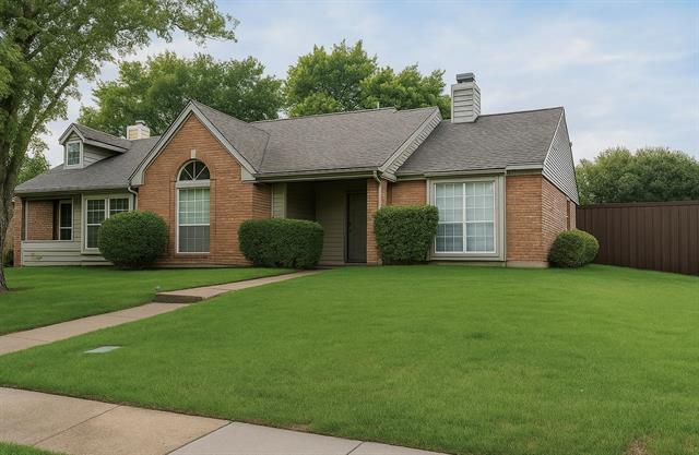 Primary Photo - 1435 Broadmoor Dr