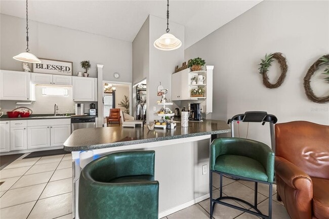 Building Photo - 3242 Laurel Dale Dr