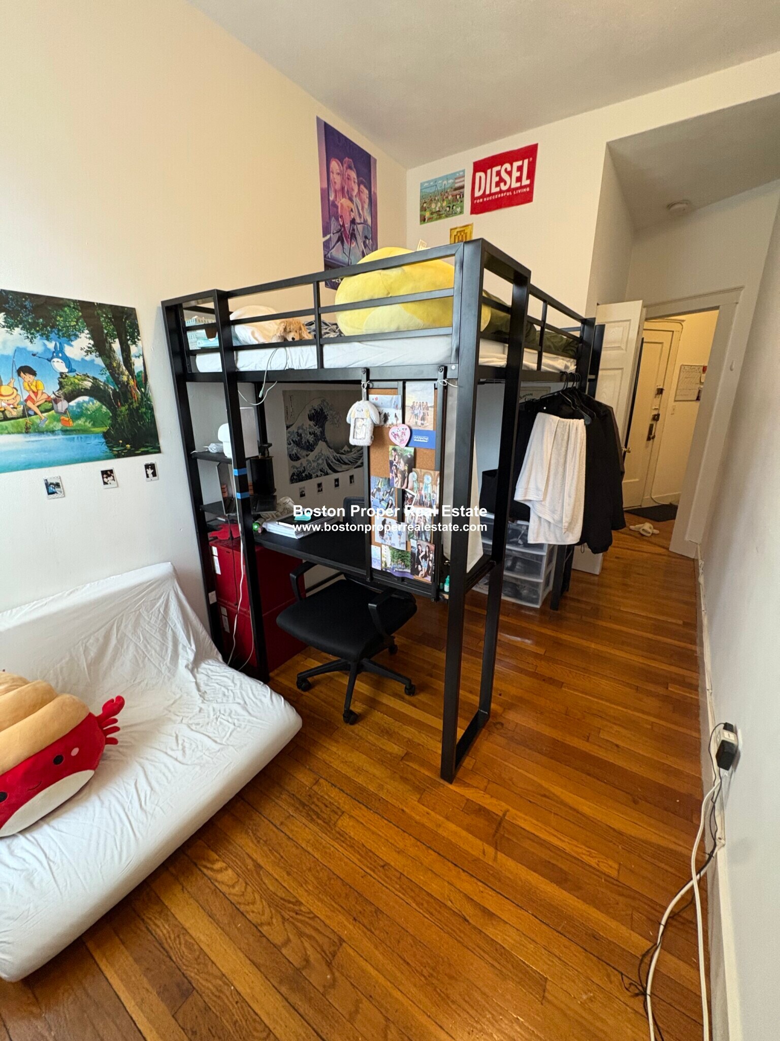 Building Photo - 52 Charlesgate E