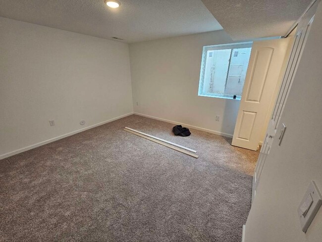 Building Photo - 1275 Priscilla Ct