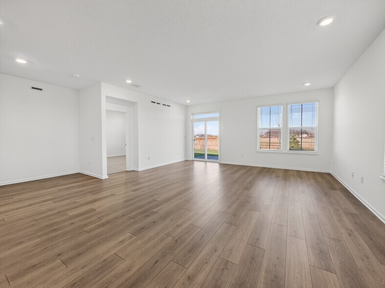 Building Photo - 268 Onset Way