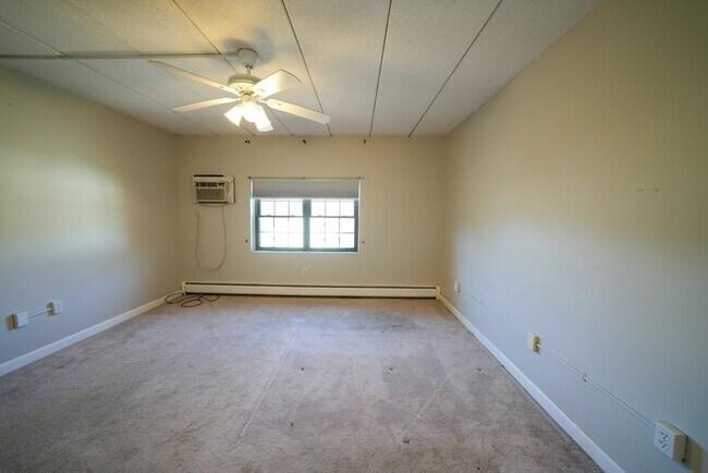 Building Photo - 16 Winter St