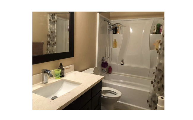 Building Photo - 3643 35th Ave W