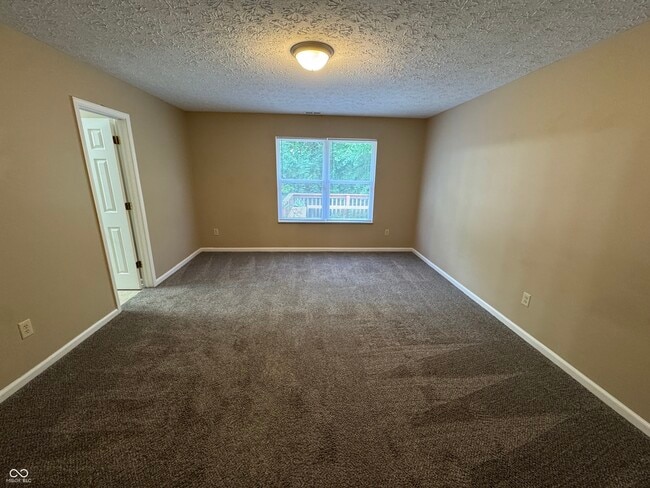 Building Photo - 829 Jack Pine Dr