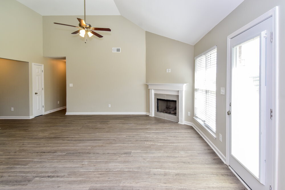 Building Photo - 6667 Kentbrook Dr