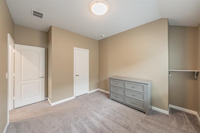 Building Photo - 1116 Kingbird Ln
