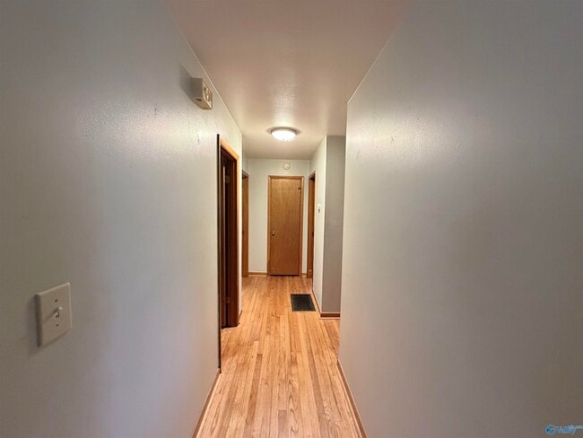 Building Photo - 330 Jack Coleman Dr NW