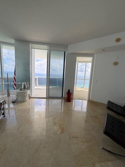 Building Photo - 18101 Collins Ave