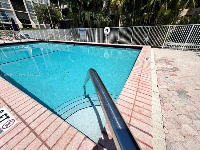 Building Photo - 2101 Atlantic Shores Blvd