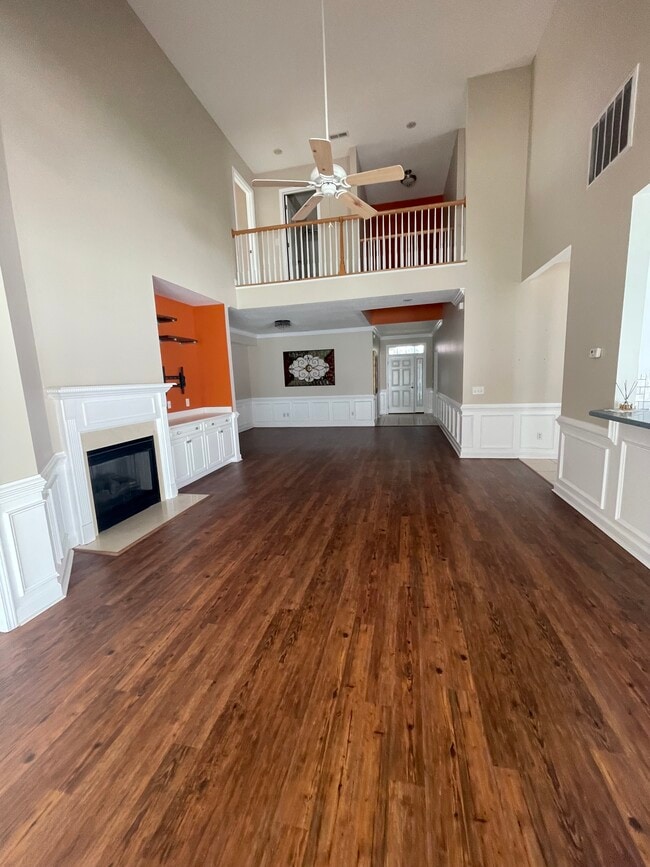 Building Photo - 107 Fox Den Dr