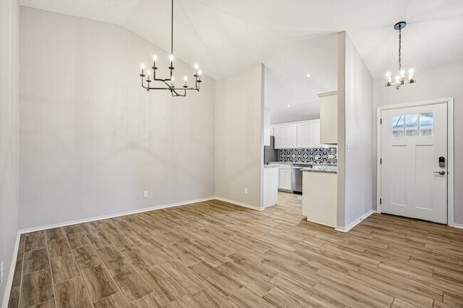 Building Photo - 127 Terrace Ln