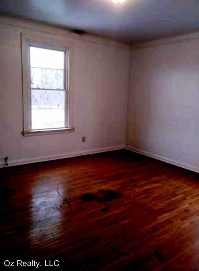 Building Photo - 837 Colburn St