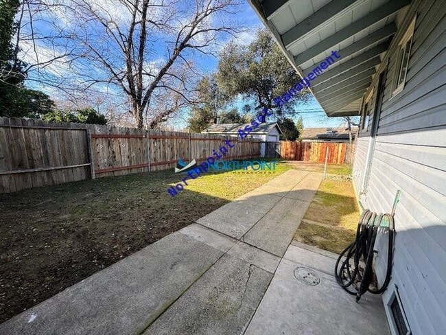Building Photo - 2BR/2BA • 1-Car Garage • Backyard • Orangevale, CA
