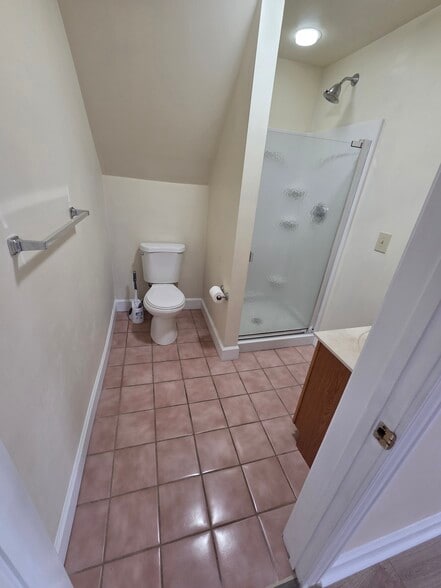 Building Photo - 712 Chambers Ave