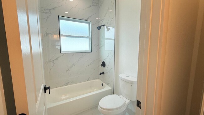 Building Photo - 12943 SW 77th Cir