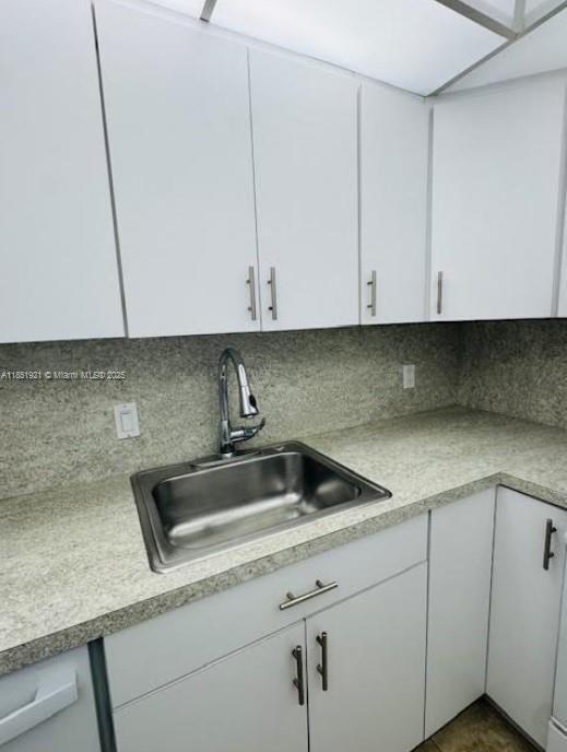 Building Photo - 2 bedroom in North Miami FL 33181