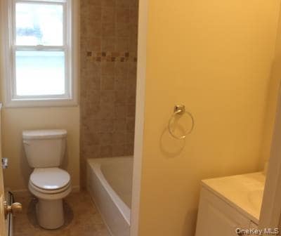 Building Photo - 209 S Division St