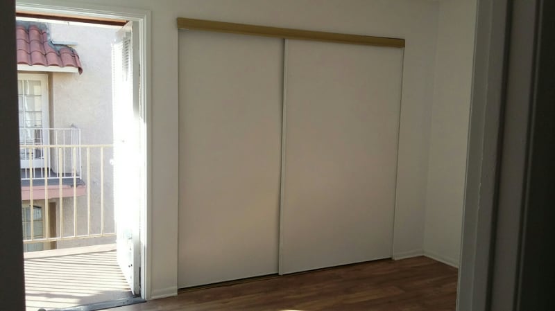 Building Photo - 1627 N Fair Oaks Ave