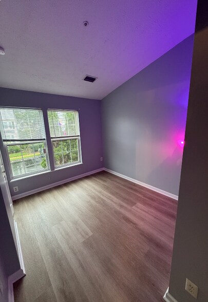 2nd Bedroom - 7812 Foxfarm Ln