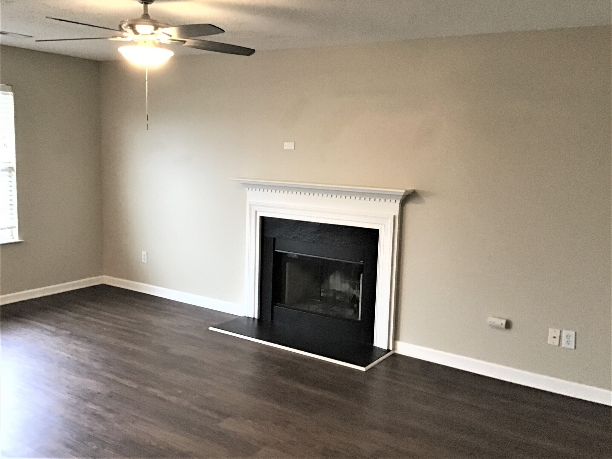 Building Photo - 1 Warbler Ct