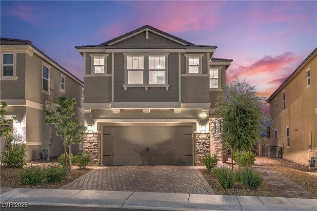 Building Photo - 2457 Padulle Pl