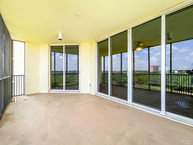 Building Photo - 612 Lost Key Dr