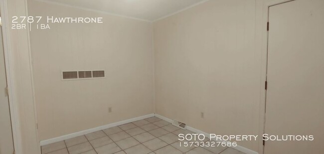 Building Photo - 2BD/1BA Duplex near Arena Park