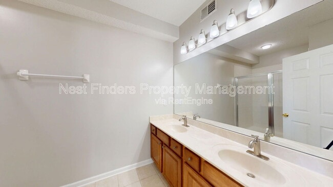 Building Photo - 211 Jardin De Mer Pl