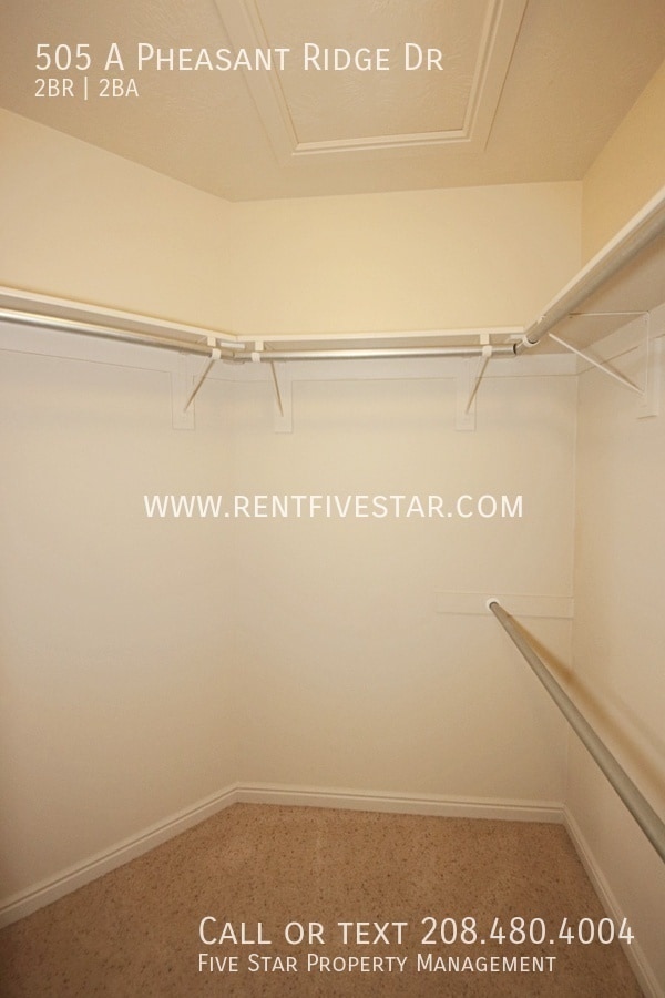 Building Photo - 505 Pheasant Ridge Dr