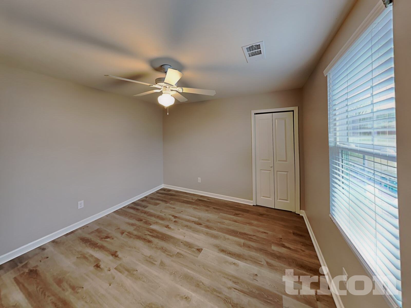 Building Photo - 1845 Belle Arbor Dr