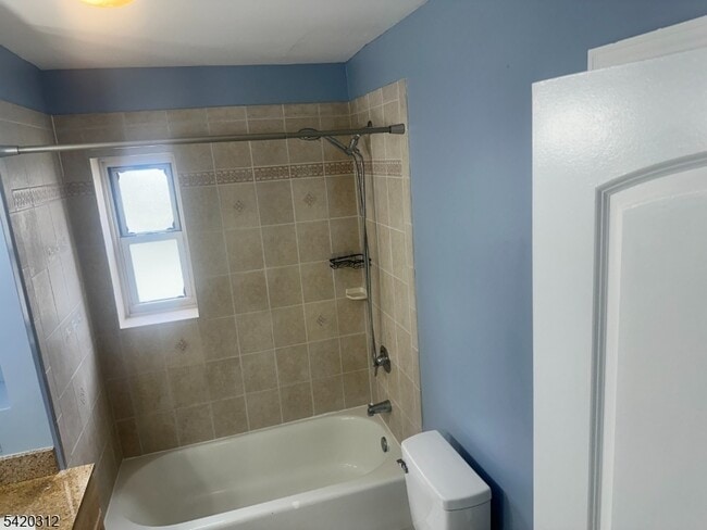 Building Photo - 70 S Munn Ave