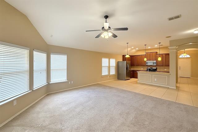 Building Photo - 1713 Lake Way Dr
