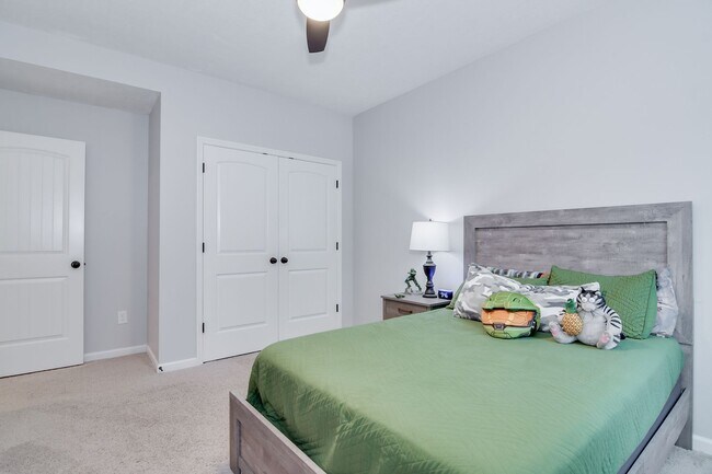 Building Photo - Haynes Station - 4 Bedroom 2.5 Bath