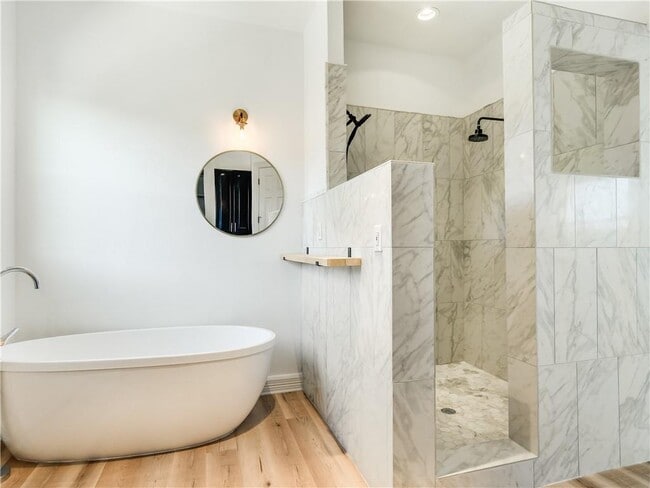 Building Photo - 13301 Lone Rider Trail