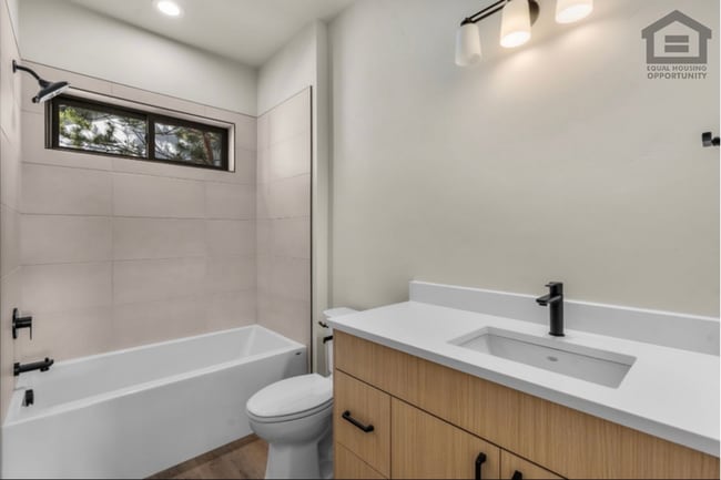 Building Photo - Luxury Townhomes in Redmond, OR! BRAND NEW! NEVER LIVED IN! -- 2 Bed & 3 Bed Floorplans!