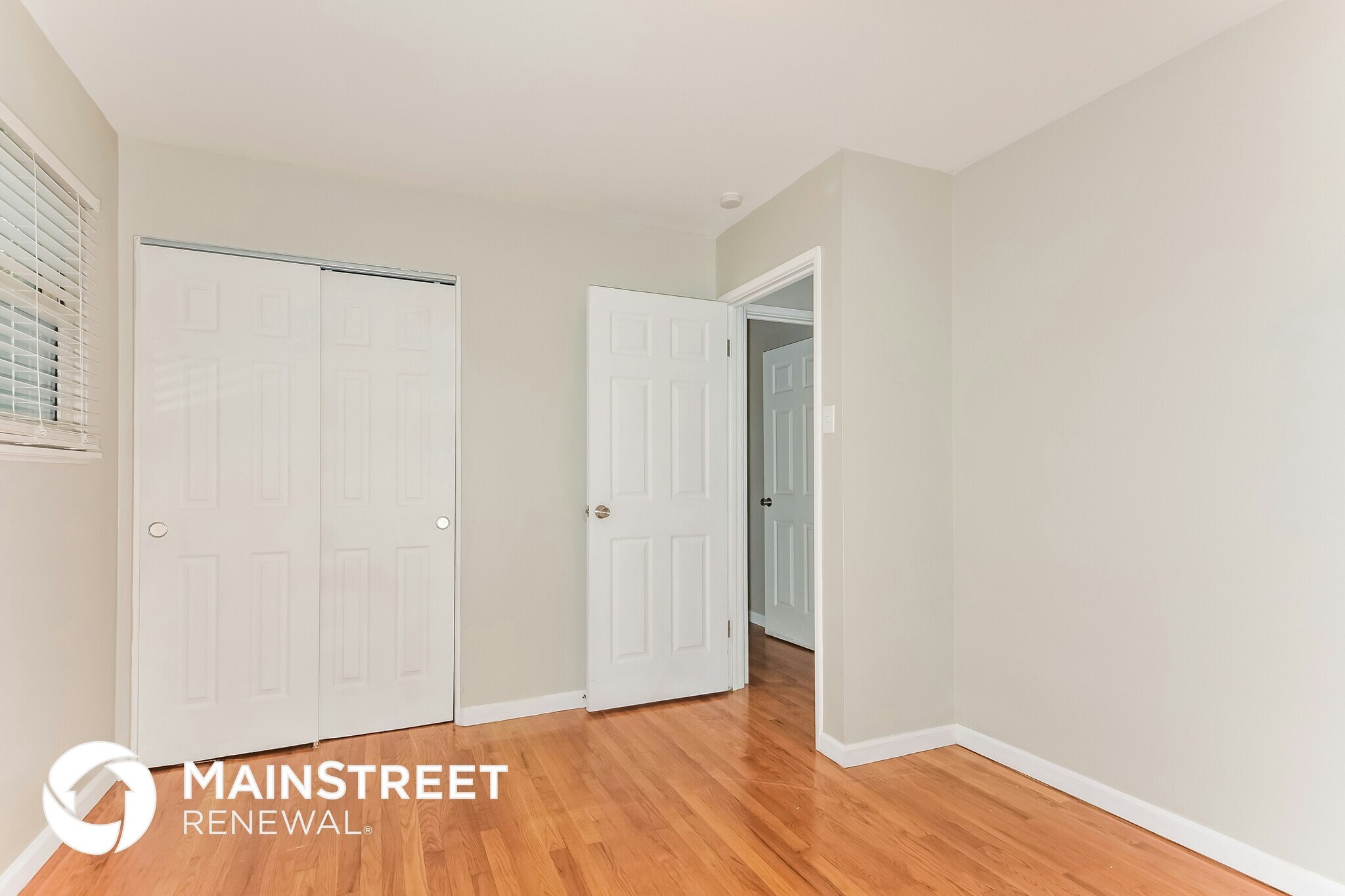 Building Photo - 330 Moule Dr