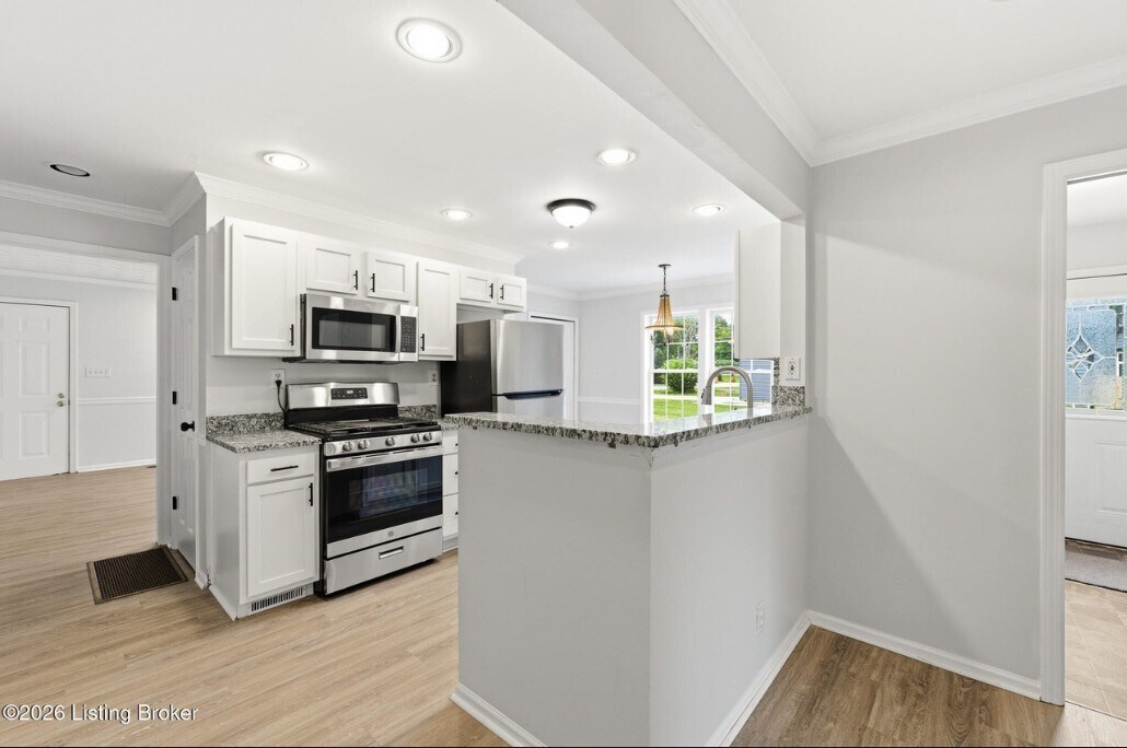Building Photo - 1612 Pershing Ave