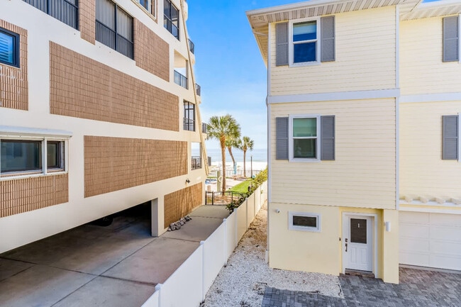 Building Photo - 19914 Gulf Blvd