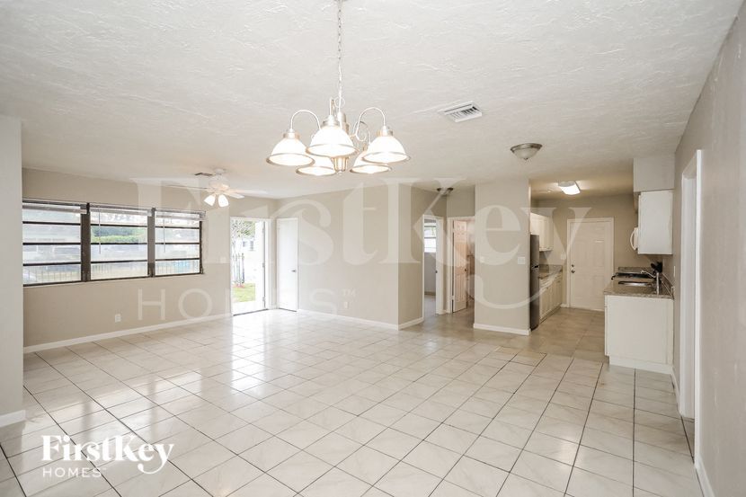 Building Photo - 3751 NW 170th St