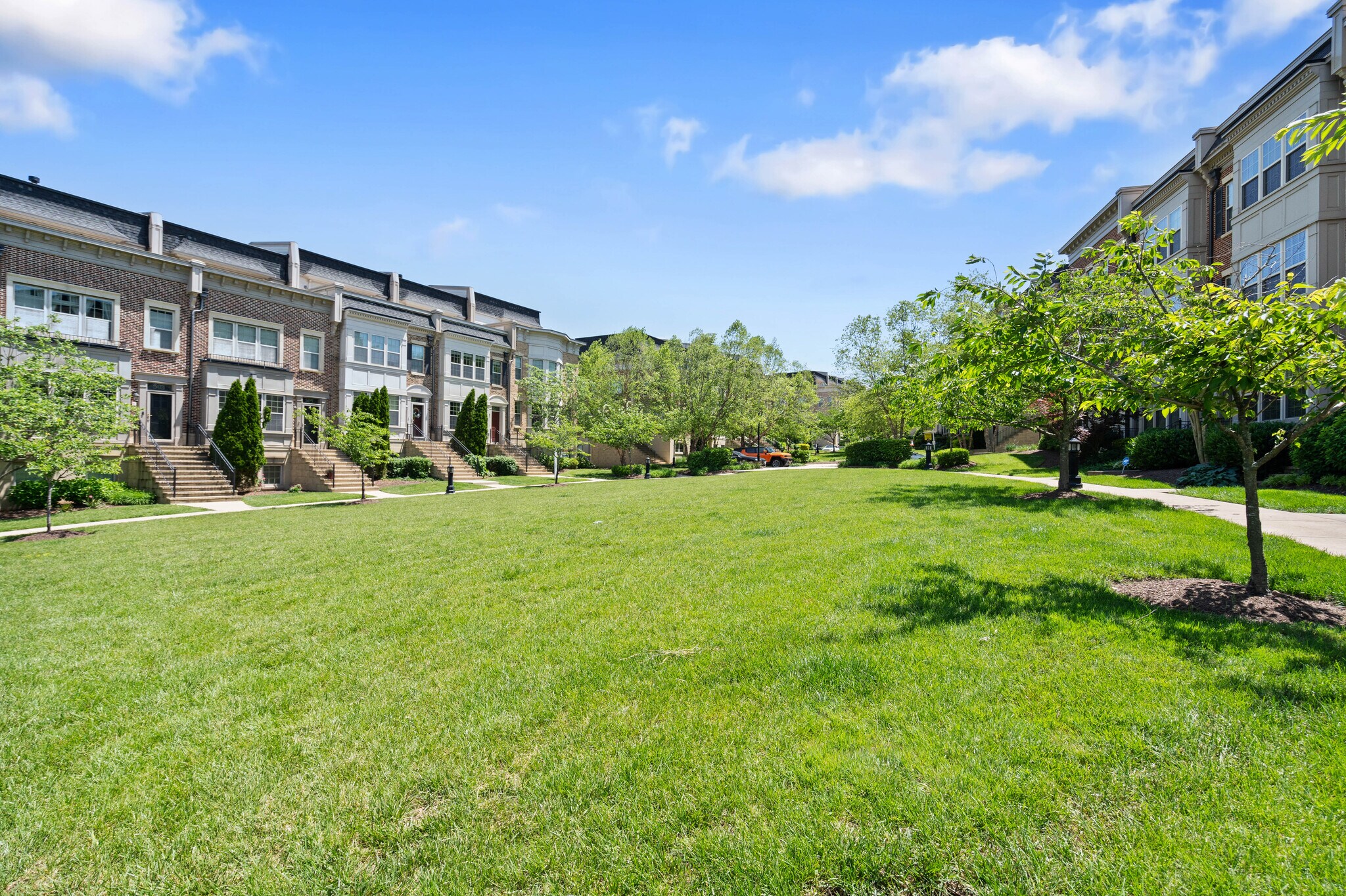 Building Photo - 500 Overlook Park Dr