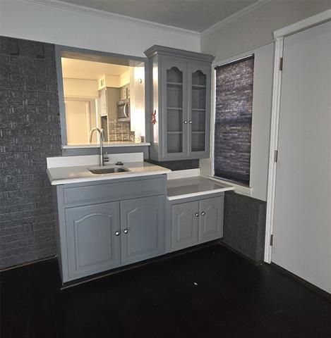 Building Photo - 2018 Van Cleave Dr