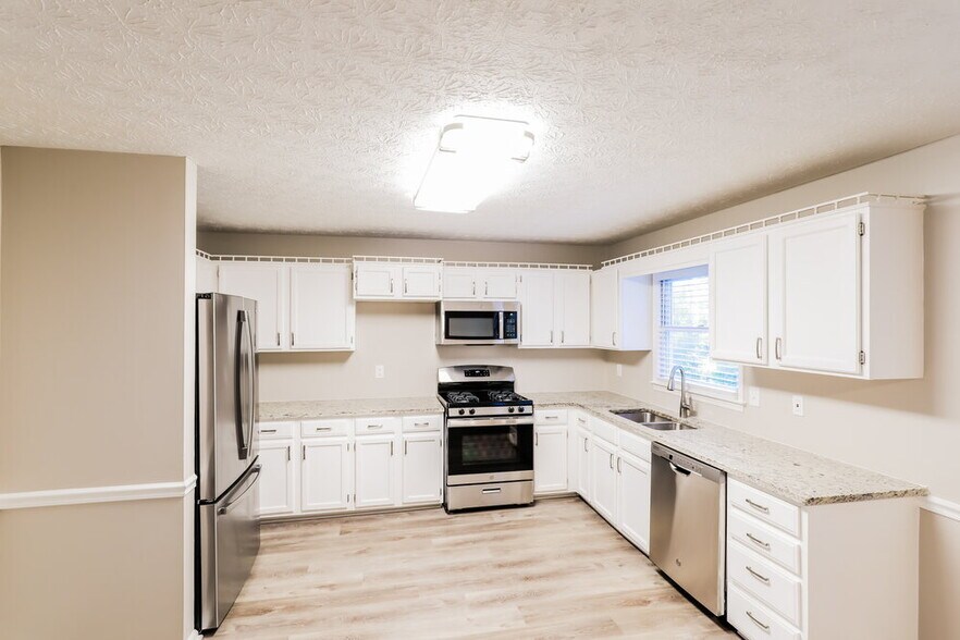 Building Photo - 3312 Glynn Mill Dr