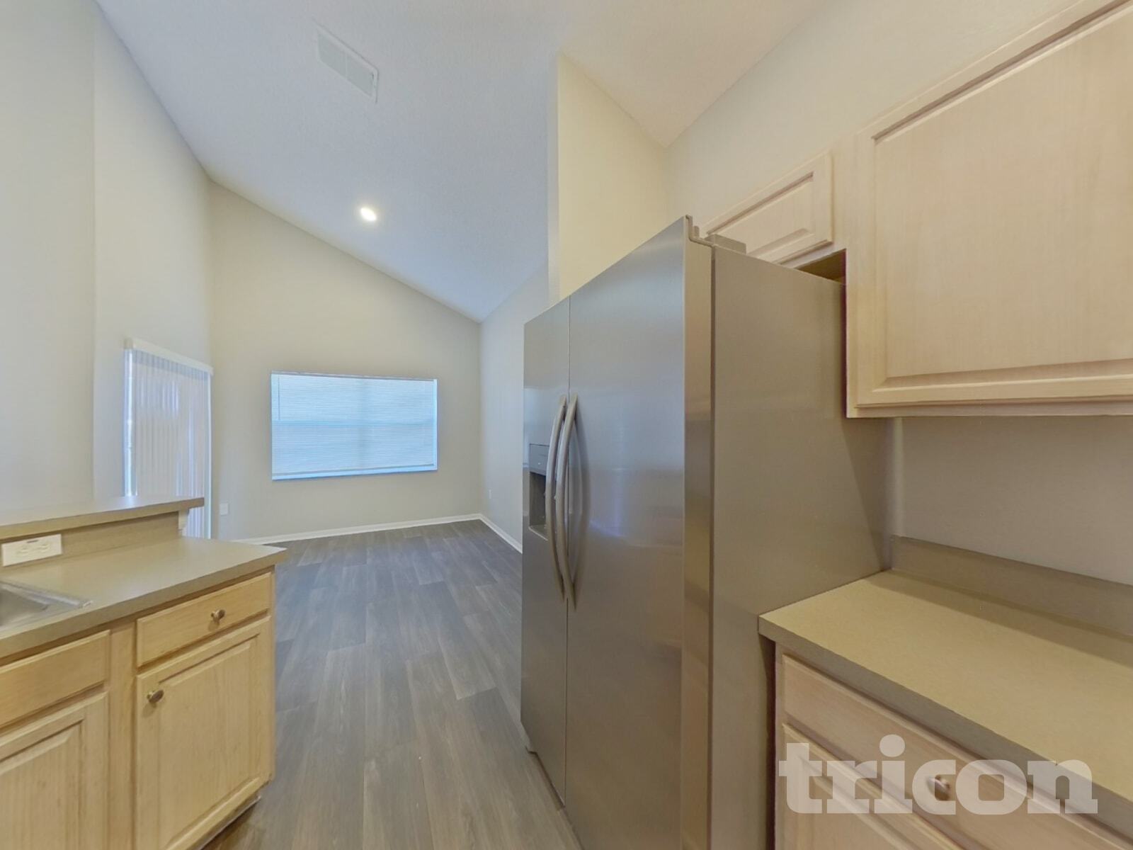 Building Photo - 2800 Playing Otter Ct